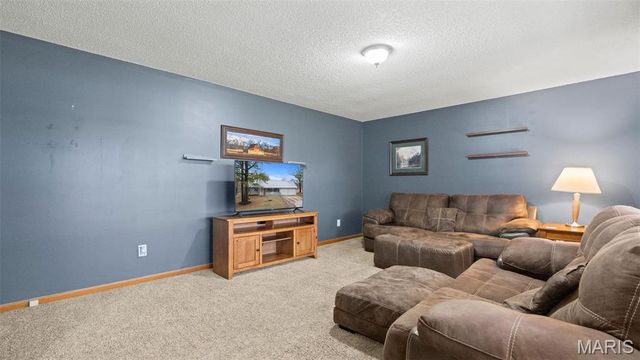 20675 Harris Lane, Dixon, MO 65459