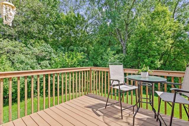 617 86th Lane NW, Coon Rapids, MN 55433