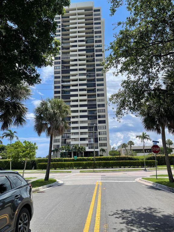 5600 N FLAGLER Drive 2803, West Palm Beach, FL 33407