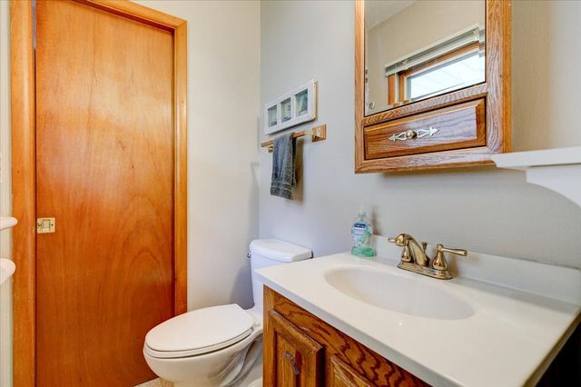 3315 E 25th Street, Des Moines, IA 50317