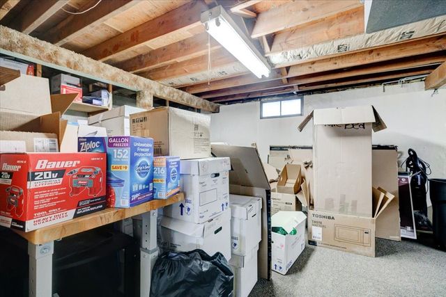 3315 E 25th Street, Des Moines, IA 50317