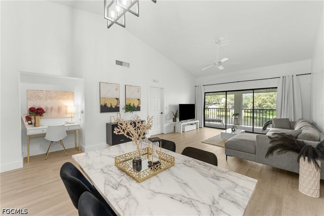 700 Misty Pines CIR 204, Naples, FL 34105