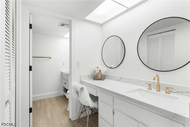 700 Misty Pines CIR 204, Naples, FL 34105