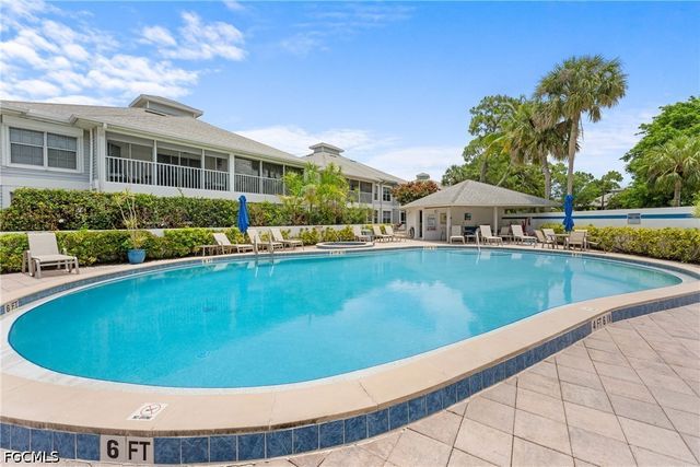 700 Misty Pines CIR 204, Naples, FL 34105