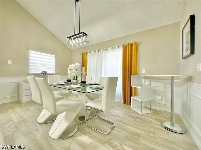 3639 Kent DR, Naples, FL 34112