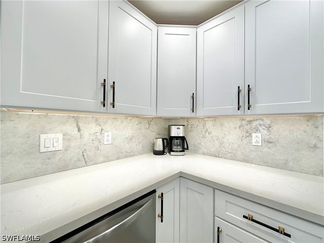 3639 Kent DR, Naples, FL 34112