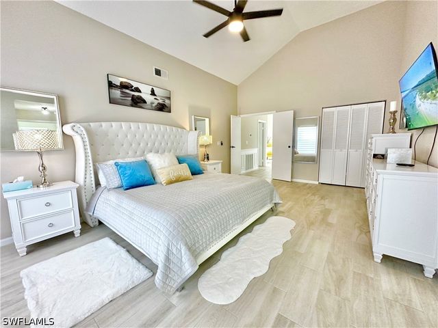 3639 Kent DR, Naples, FL 34112