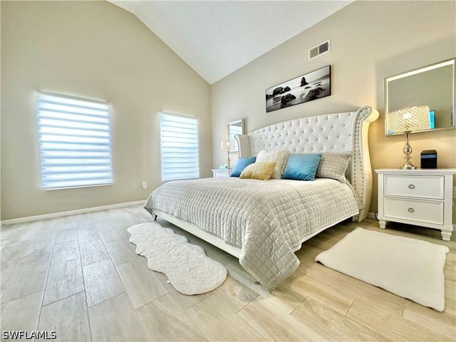 3639 Kent DR, Naples, FL 34112