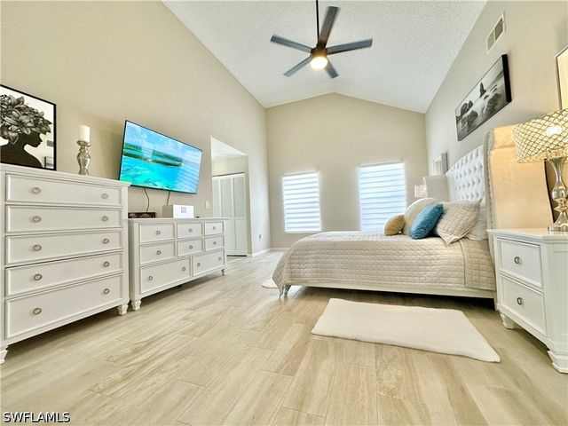 3639 Kent DR, Naples, FL 34112