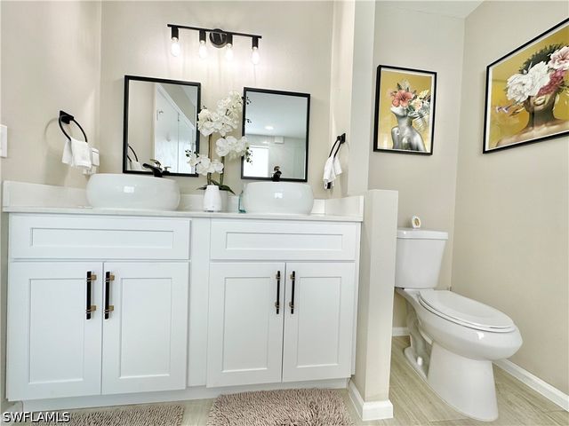 3639 Kent DR, Naples, FL 34112