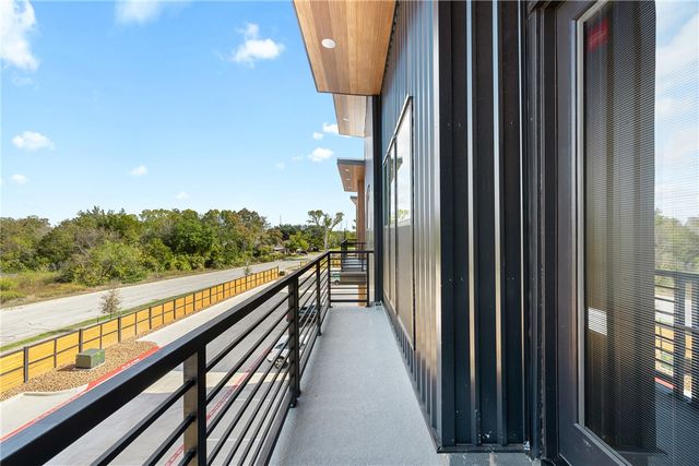 2539 East Villa Maria Road 1301, Bryan, TX 77802