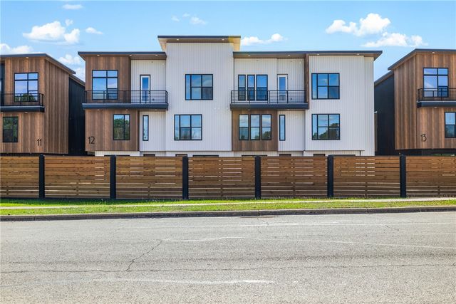 2539 East Villa Maria Road 1301, Bryan, TX 77802