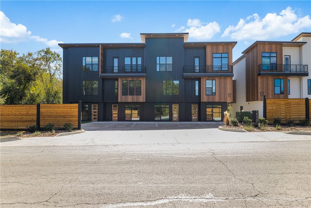 2539 East Villa Maria Road 1301, Bryan, TX 77802