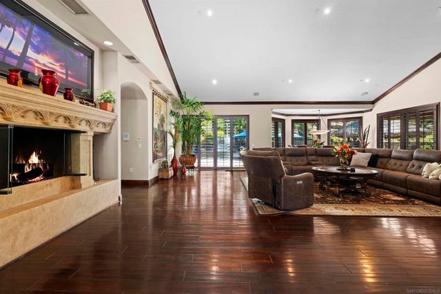 2882 Conestoga Circle, Alpine, CA 91901