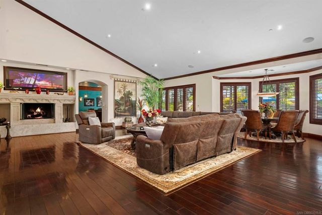 2882 Conestoga Circle, Alpine, CA 91901