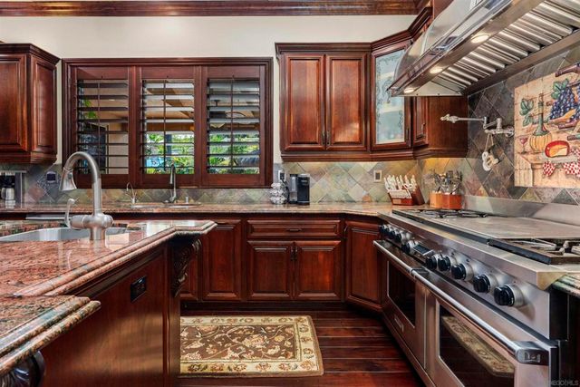 2882 Conestoga Circle, Alpine, CA 91901