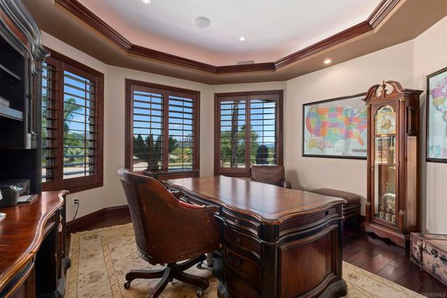 2882 Conestoga Circle, Alpine, CA 91901