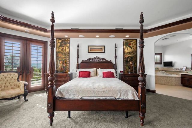 2882 Conestoga Circle, Alpine, CA 91901