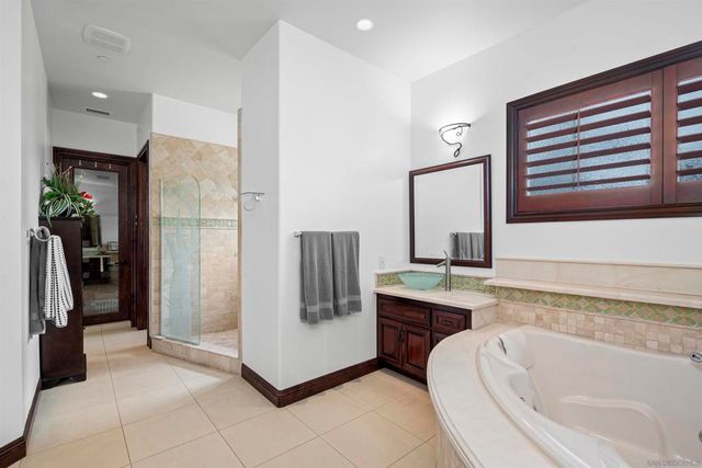 2882 Conestoga Circle, Alpine, CA 91901