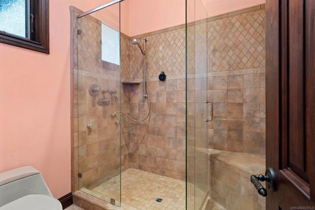 2882 Conestoga Circle, Alpine, CA 91901