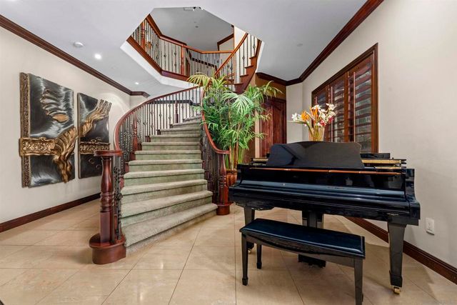 2882 Conestoga Circle, Alpine, CA 91901