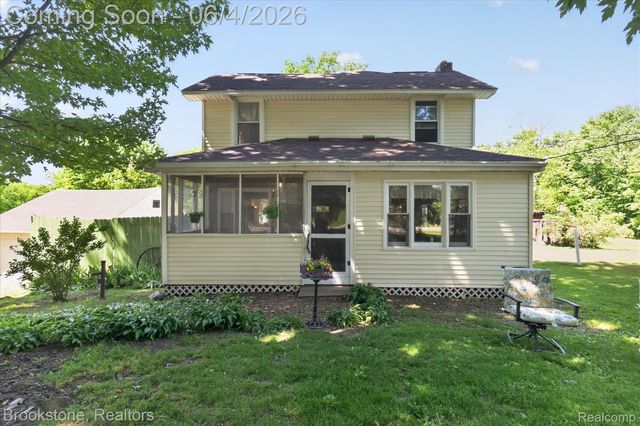 9455 Andersonville Road, Springfield Charter Township, MI 48346