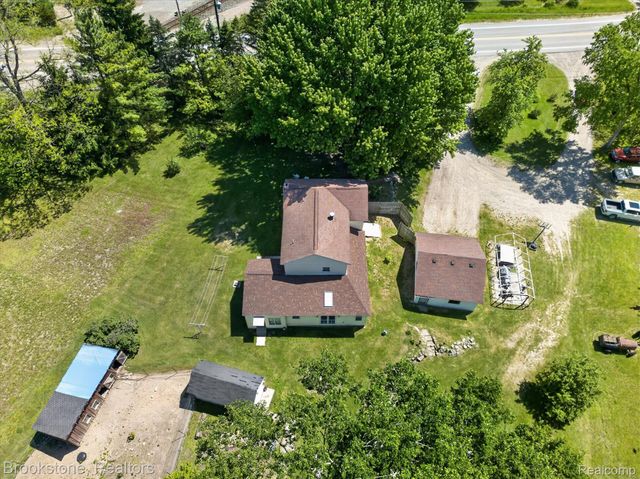 9455 Andersonville Road, Springfield Charter Township, MI 48346