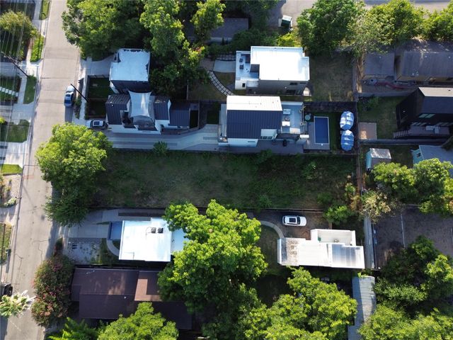 2512 E 4th ST, Austin, TX 78702