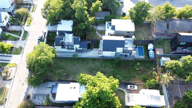 2512 E 4th ST, Austin, TX 78702