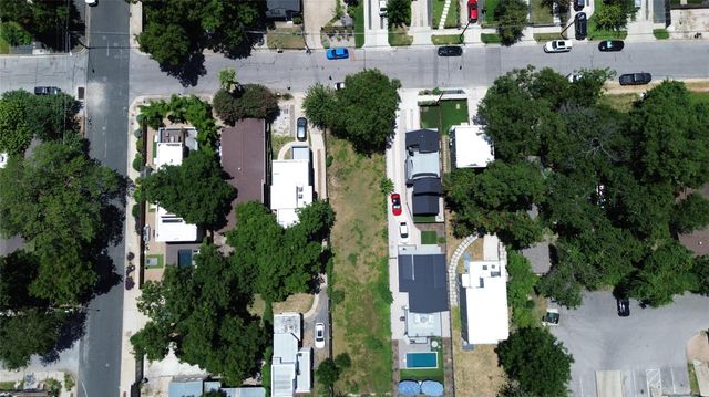 2512 E 4th ST, Austin, TX 78702