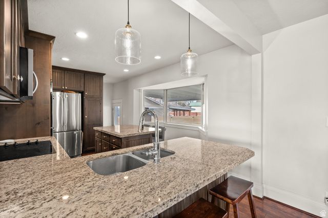 5795 S MINDEN DR, Holladay, UT 84121