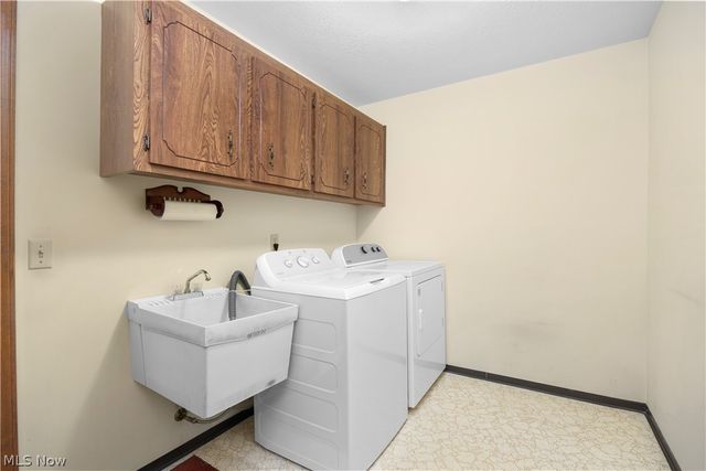 6308 Night Vista Drive, Parma, OH 44129