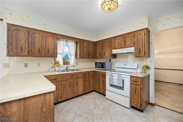 6308 Night Vista Drive, Parma, OH 44129