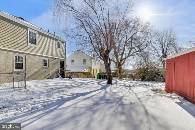 6904 RIGGS RD, Hyattsville, MD 20783