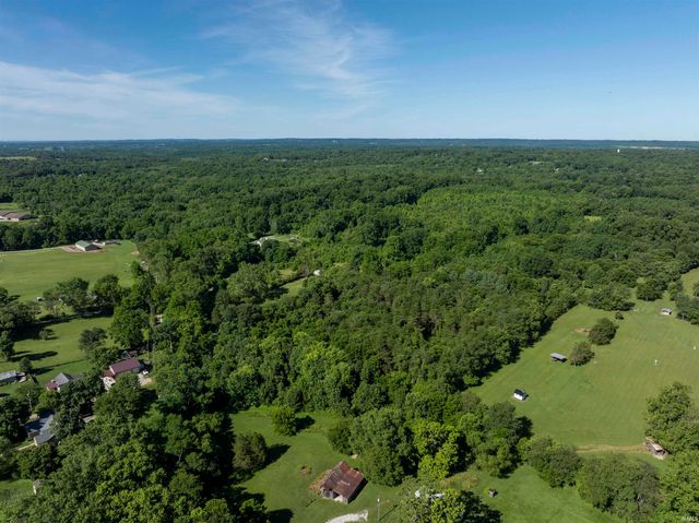 2301 E Doc Mitchell Street, Bloomington, IN 47401