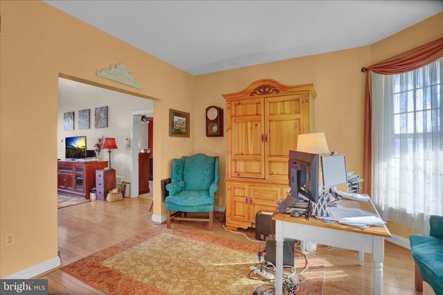 261 SITTLER VALLEY RD, Kutztown, PA 19530