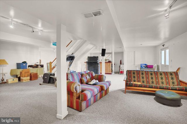 261 SITTLER VALLEY RD, Kutztown, PA 19530