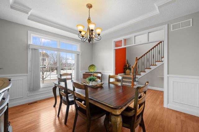 4220 E 48TH Street, Davenport, IA 52807