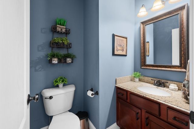 4220 E 48TH Street, Davenport, IA 52807