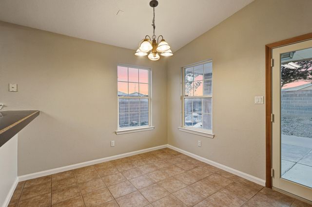 2287 Stallion Street SW, Los Lunas, NM 87031