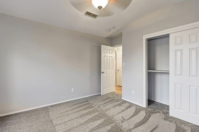 2287 Stallion Street SW, Los Lunas, NM 87031