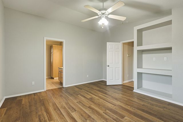 2287 Stallion Street SW, Los Lunas, NM 87031