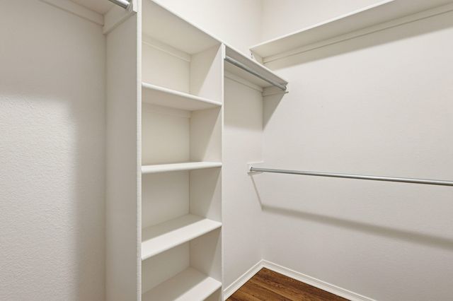 2287 Stallion Street SW, Los Lunas, NM 87031