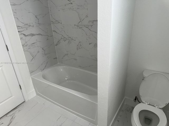 1828 NE 1st St, Homestead, FL 33033