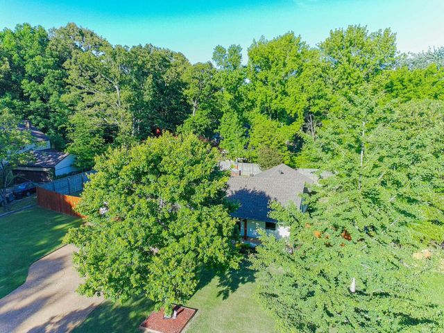 2824 Turtle Creek Road, Jonesboro, AR 72404