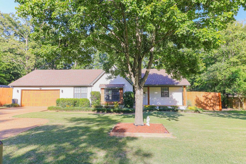 2824 Turtle Creek Road, Jonesboro, AR 72404