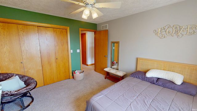 669 E 300 N, Jasper, IN 47546