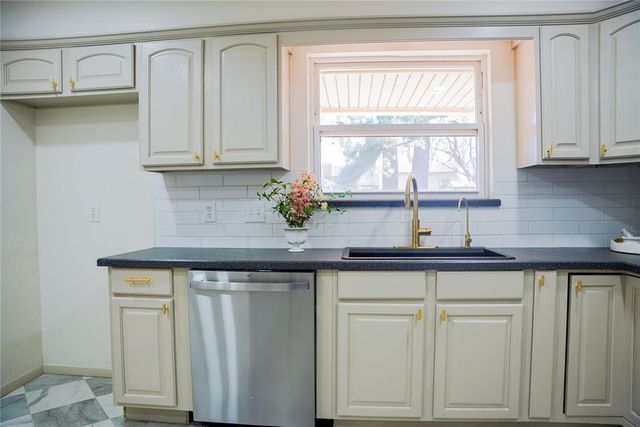 4304 NW 60th Street, Oklahoma City, OK 73112