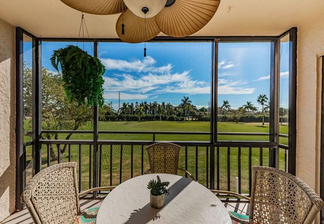 5724 PUERTA DEL SOL BOULEVARD S 248, St Petersburg, FL 33715