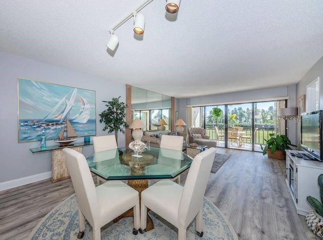 5724 PUERTA DEL SOL BOULEVARD S 248, St Petersburg, FL 33715